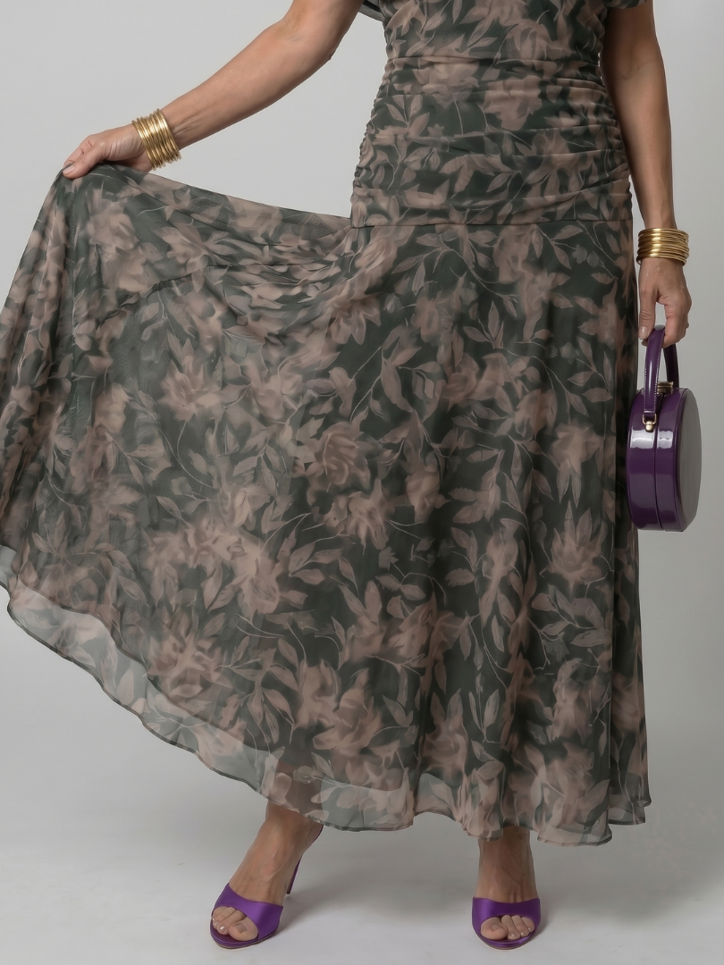 NORIA | Vestido de largo medio escotado