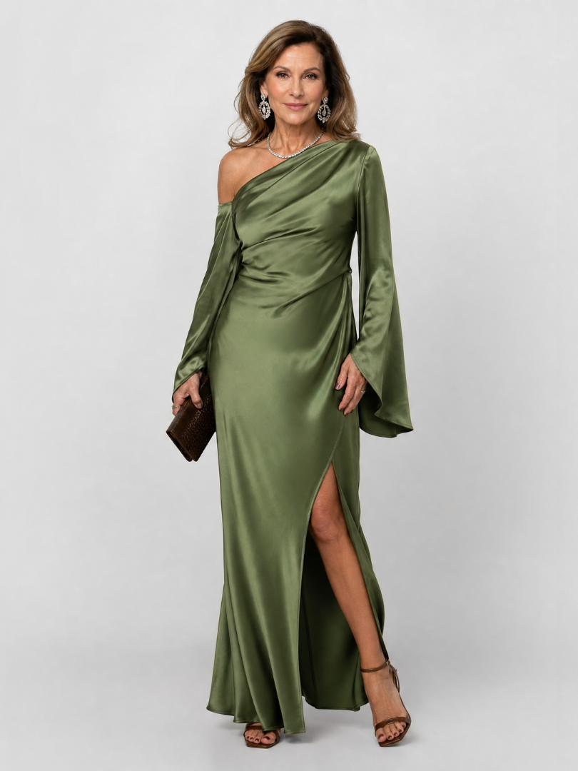 NORIA | Vestido largo con hombro descubierto y mangas tipo capa