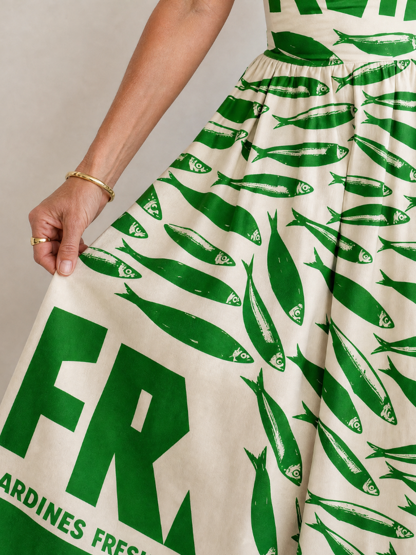 NORIA | Vestido de largo medio con estampado de peces