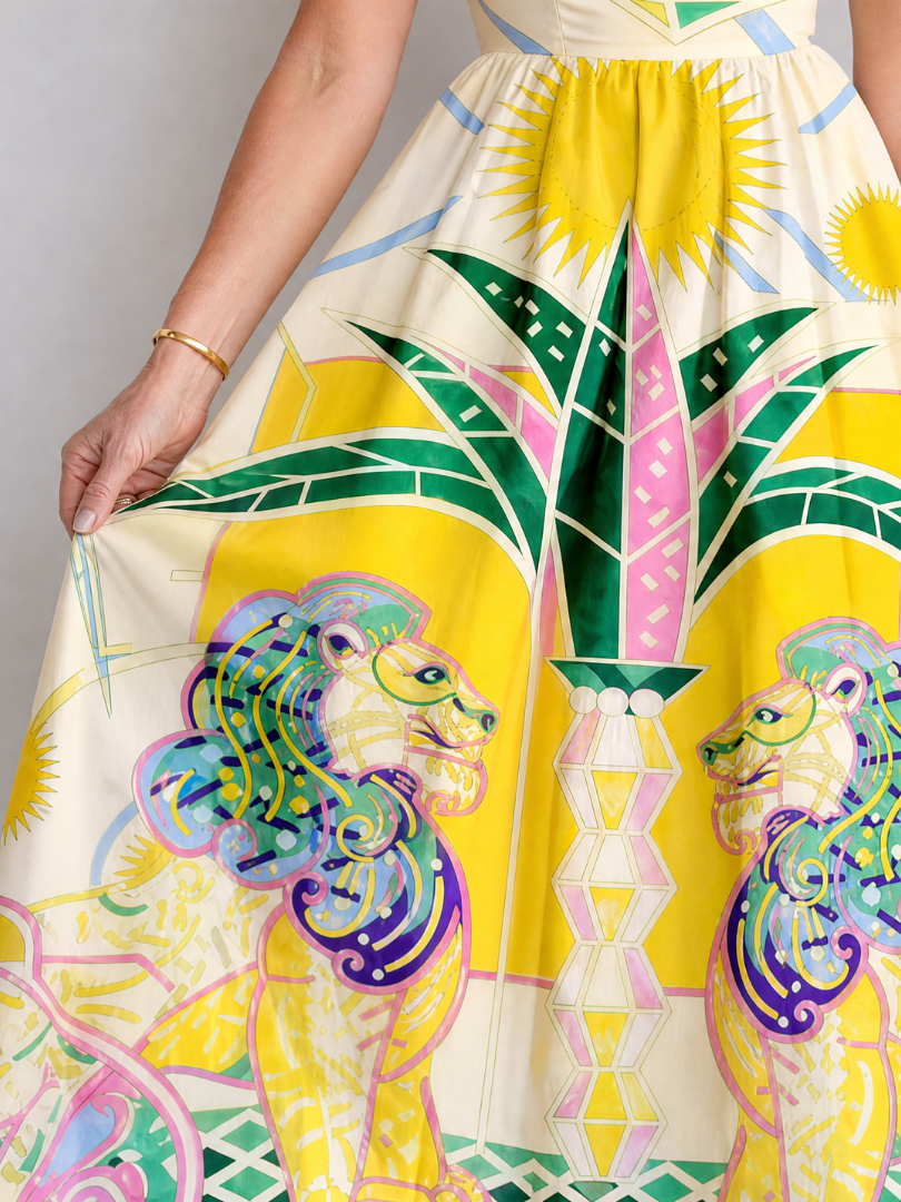 NORIA | Vestido de largo medio con estampado geométrico de león
