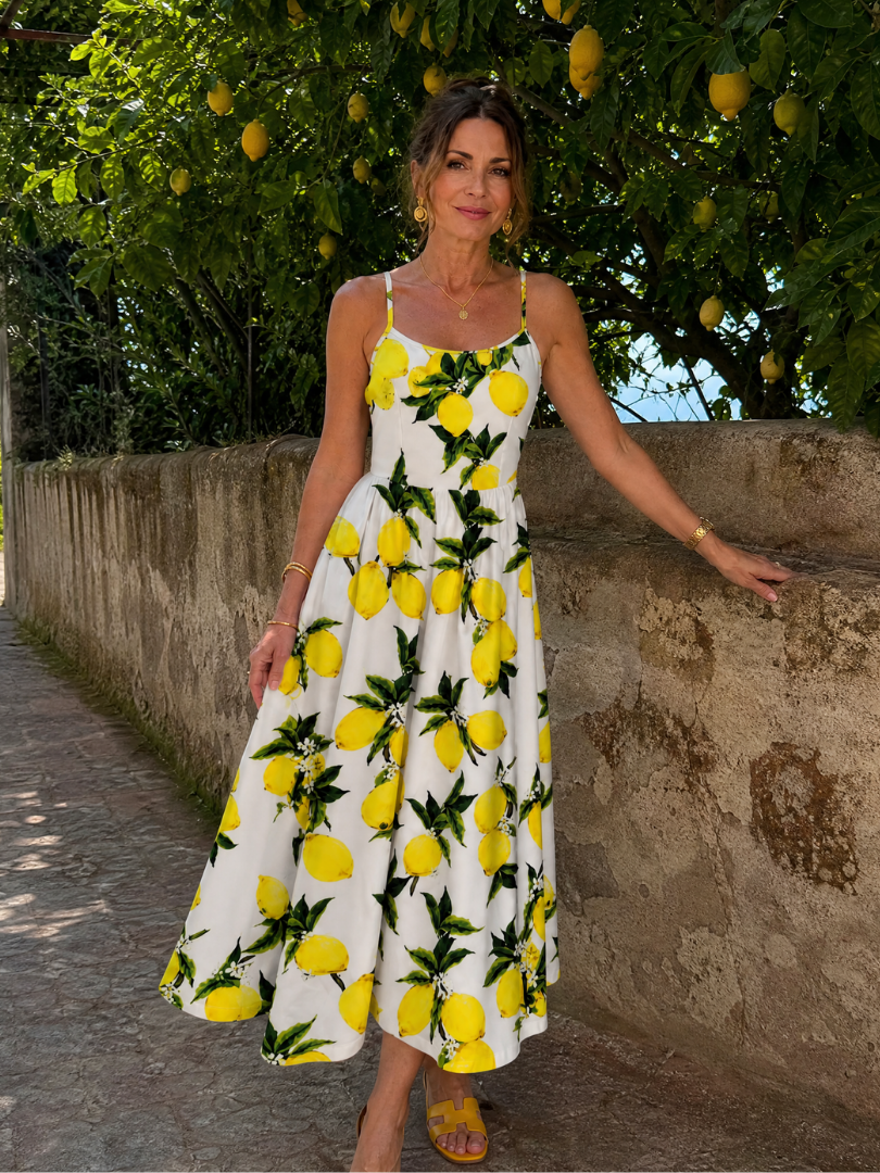 NORIA | Vestido de largo medio sin mangas con estampado de limones