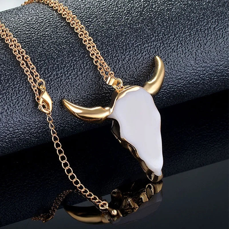 NORIA | Collar de mármol dorado con toro