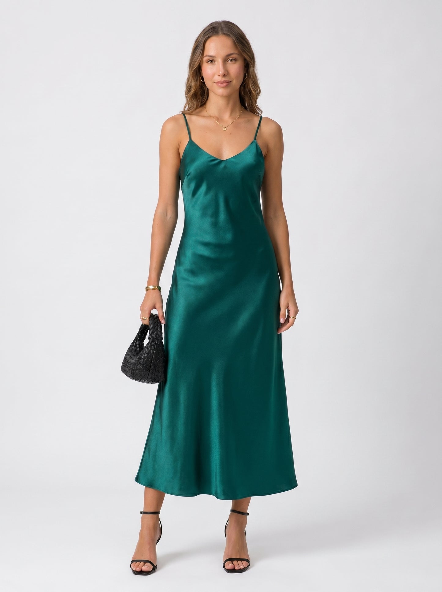 ÉMERAUDE – Robe midi satinée