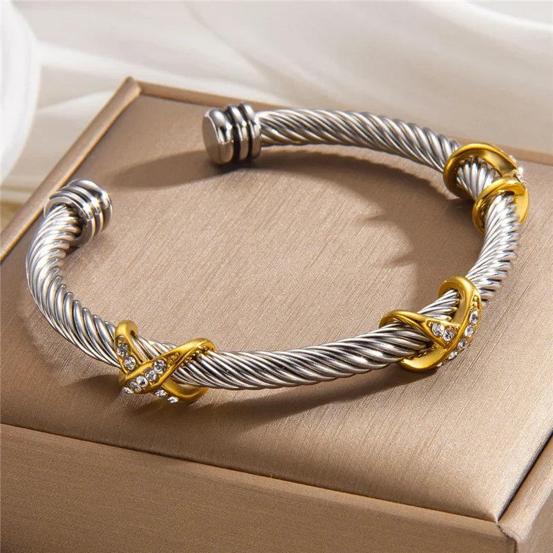 NORIA | Pulsera de cable con cristales
