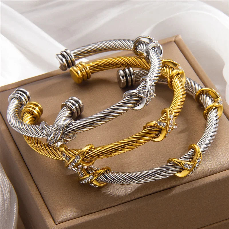 NORIA | Pulsera de cable con cristales