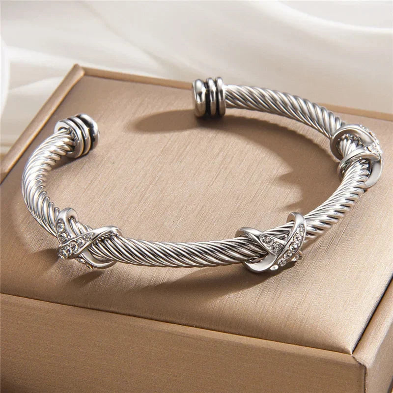 NORIA | Pulsera de cable con cristales